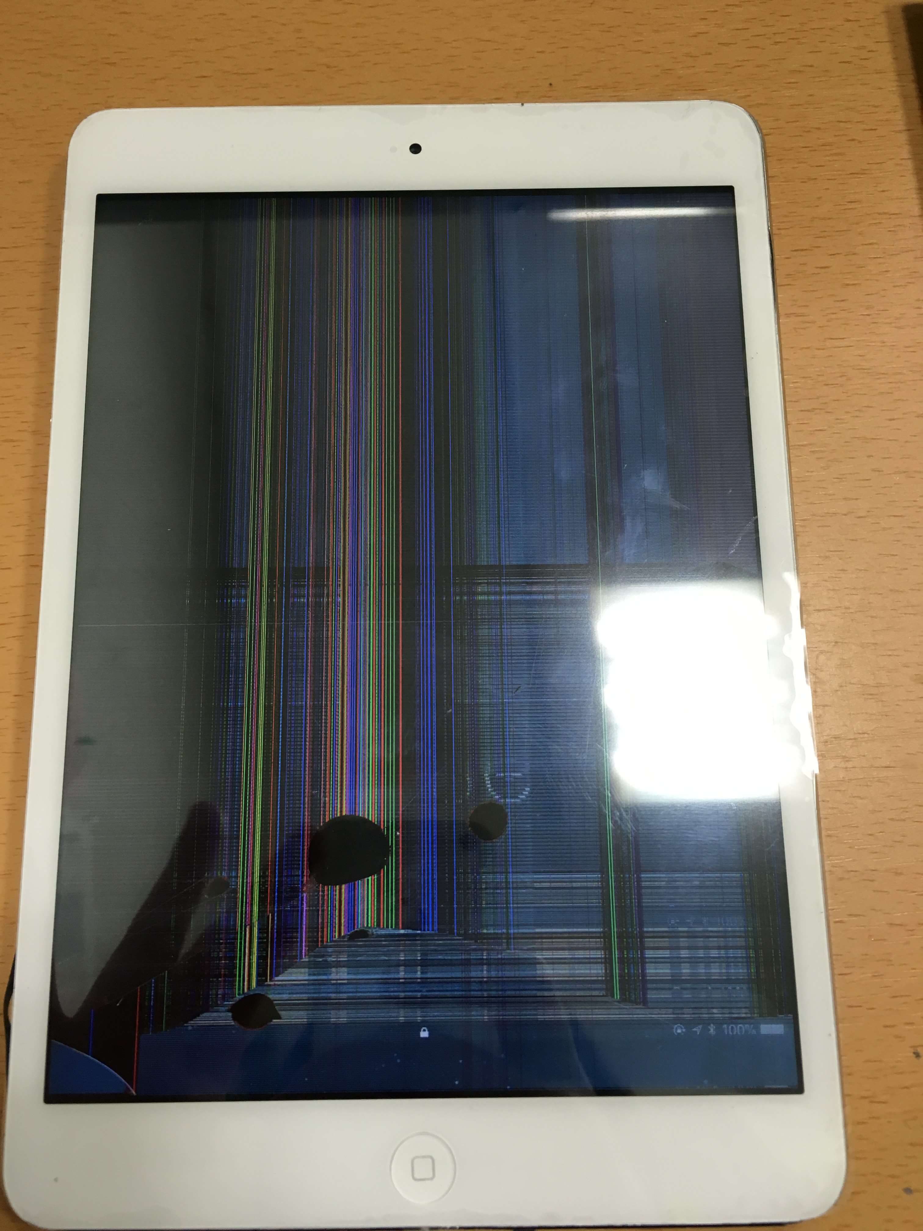 修理前：iPadmini２の液晶交換