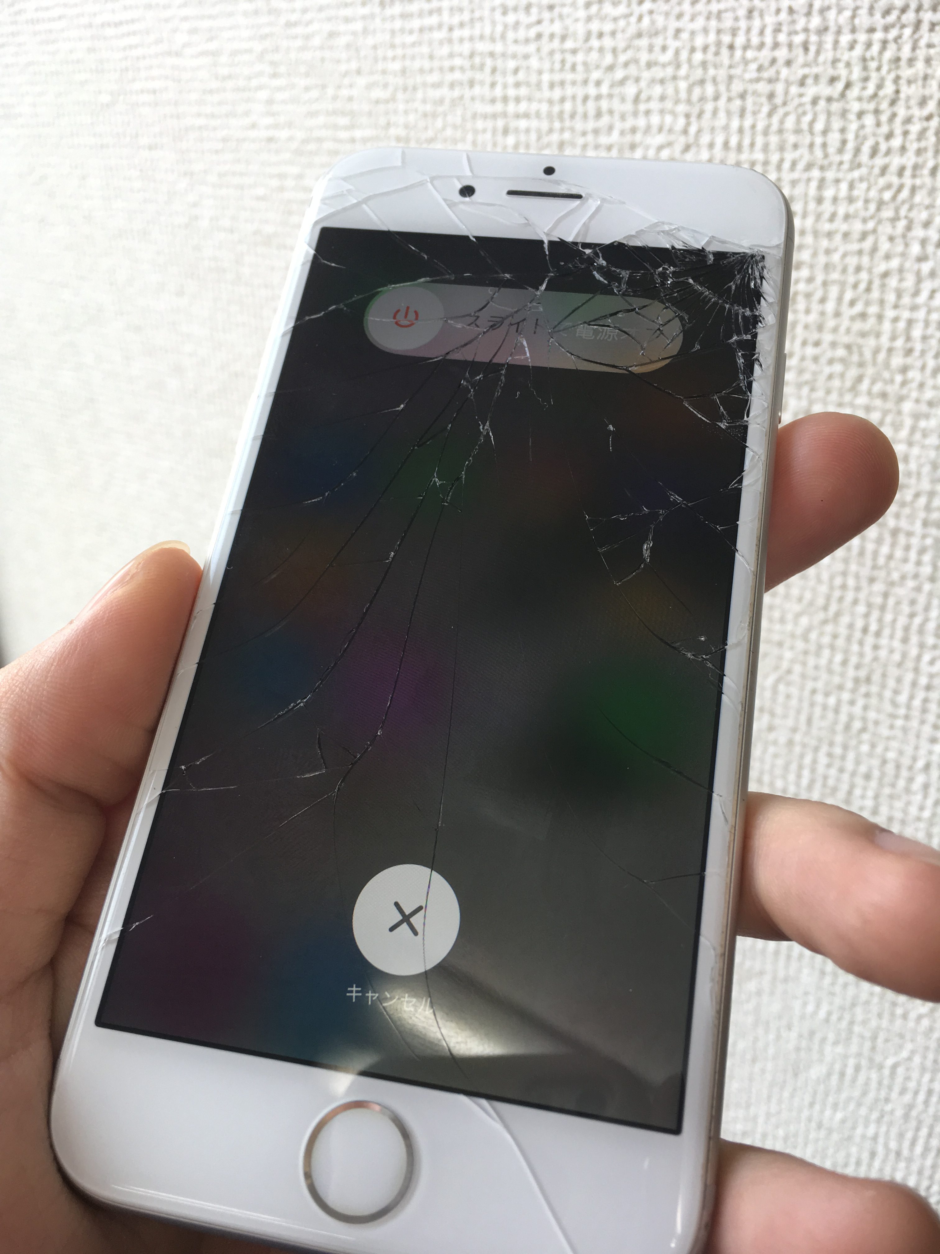 修理前：iPhone6sの画面交換ご依頼